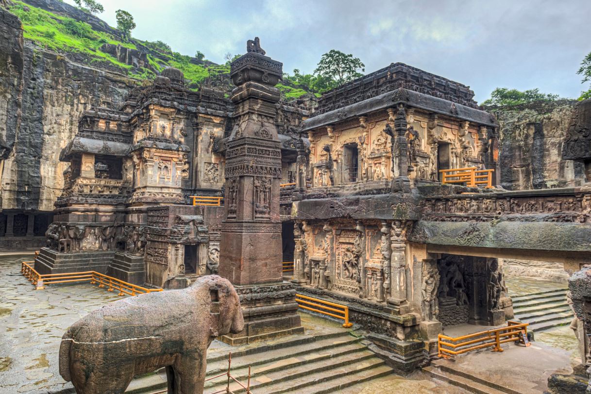 Indian Marvels with Ajanta and Ellora Caves
